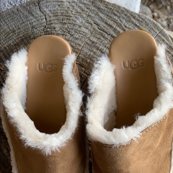 UGG AUBRIANA CLOGS - Picture 5 of 6